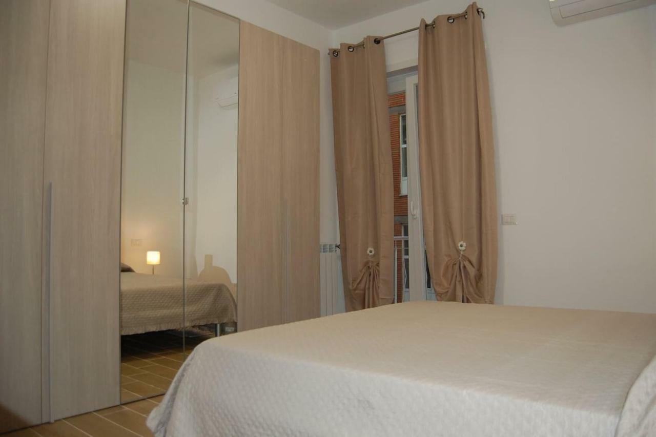Ferienwohnung La Casa Di Nina Minturno Exterior foto